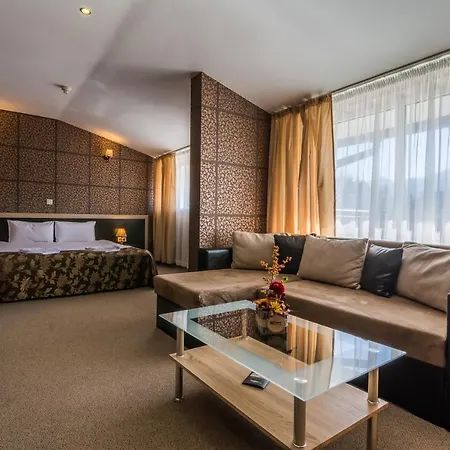 Royal Borovets